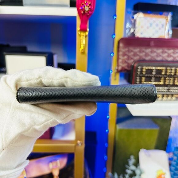 LOUIS VUITTON Gray Black Leather Tri-fold Key Holder Case Wallet - Picture 7 of 10